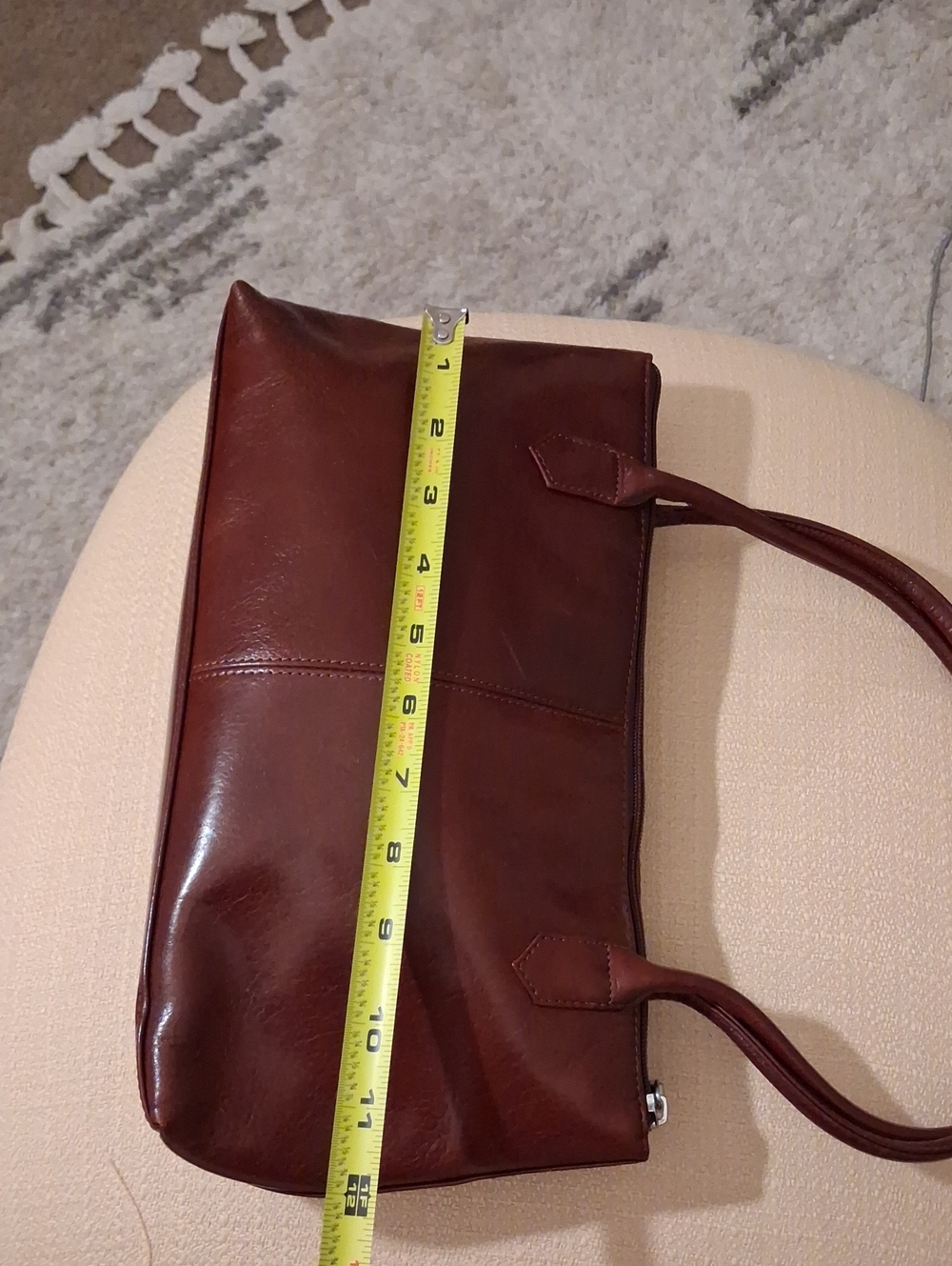 Hobo International NWOT Classic Brown Leather Shoulder Bag - Picture 11 of 16